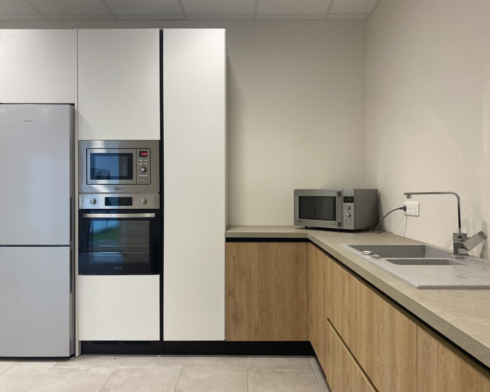 bergeret plombier chauffagiste zingueur panneaux photovoltaïques cuisine aménagé